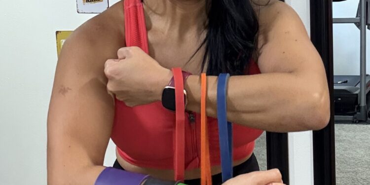 8 Benefits of Resistance Band Training for Beginners